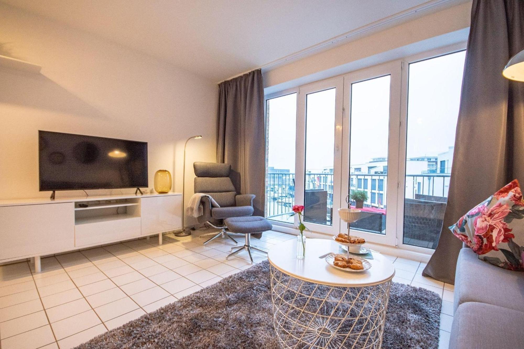 Marina-View Apartment คุกซ์ฮาเวน ภายนอก รูปภาพ